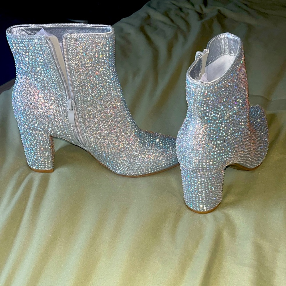 Brand new sparkly booties